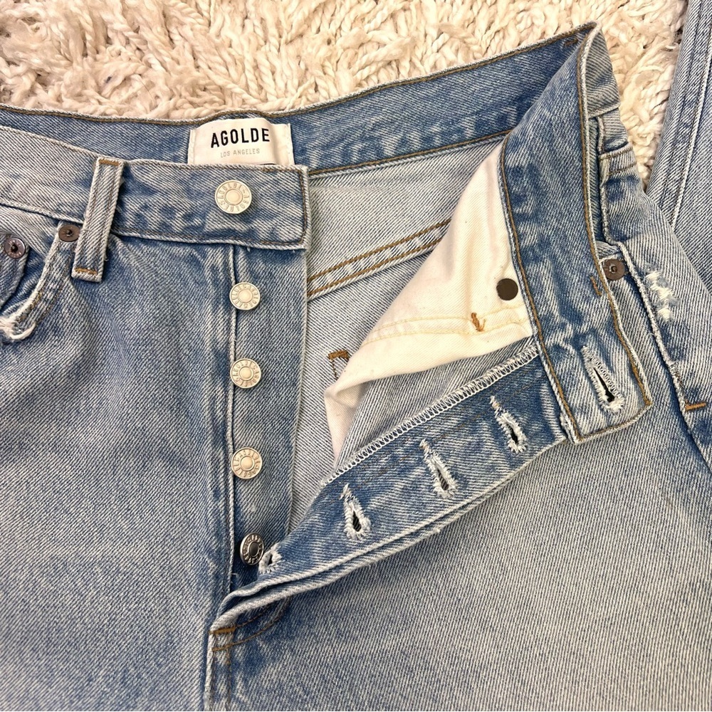 AGOLDE Riley High Rise Straight Crop Distressed Jeans - Picture 11 of 16